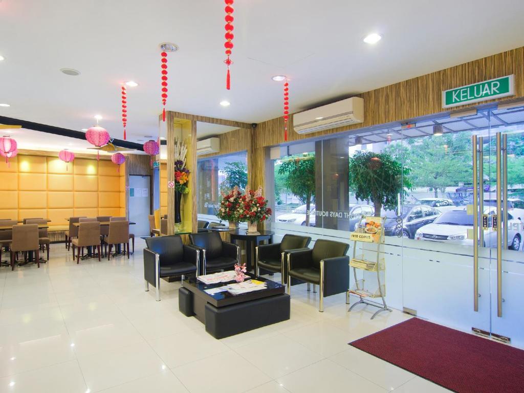 Eight Days Boutique Hotel - Mount Austin Johor Bahru Buitenkant foto