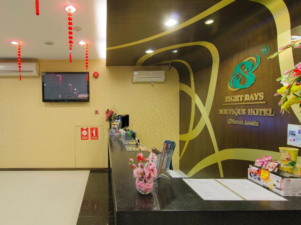 Eight Days Boutique Hotel - Mount Austin Johor Bahru Buitenkant foto
